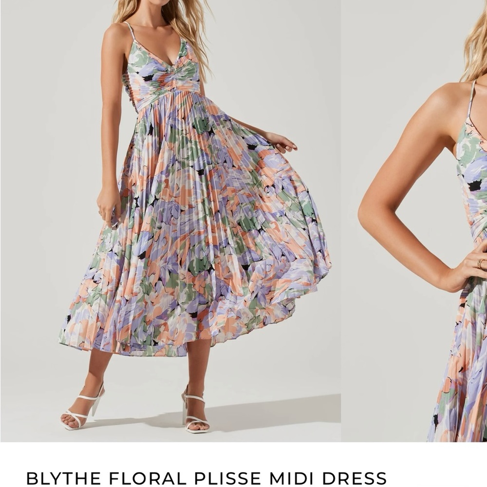 ASTR The Label Blythe Floral Plisse Midi Dress Size Medium
